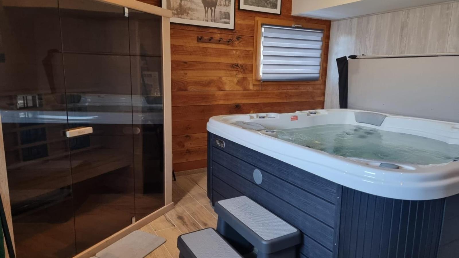 Le Chalet Du Pere Michel, Jacuzzi, Sauna, Jardin ラ・ブレス エクステリア 写真